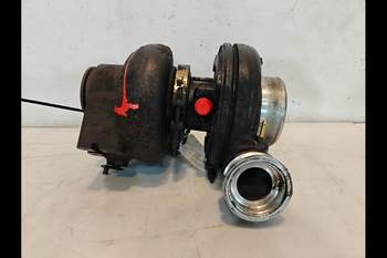 salg af Turboladdare Case Puma 240 