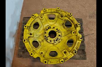 salg af John Deere 8370R RIGHT Rear wheelhub (Amercian type)
