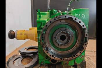 salg af John Deere 8370R  Rear Transmission