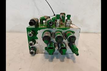 salg af John Deere 8370R  Hydraulic brake valve