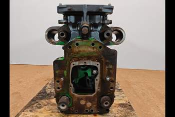 salg af John Deere 8370R  Oil Pan