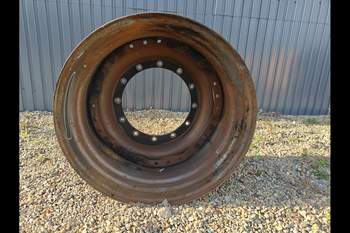 salg af John Deere 8370R RIGHT Front Rim