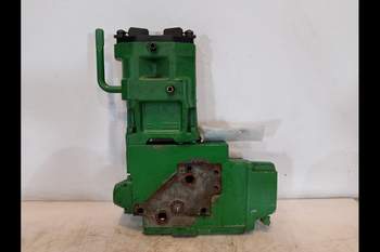 salg af John Deere 8370R  Remote control valve