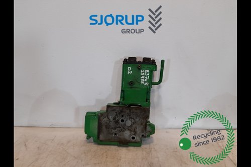 salg af John Deere 8370R  Remote control valve