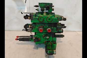 salg af John Deere 8370R  Remote control valve