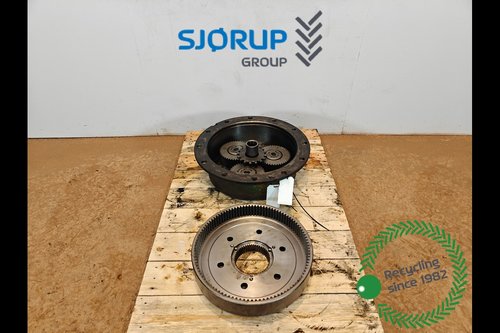 salg af John Deere 8370R LEFT Front axle final drive