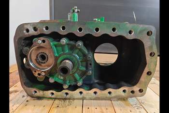 salg af John Deere 8370R  Transmission