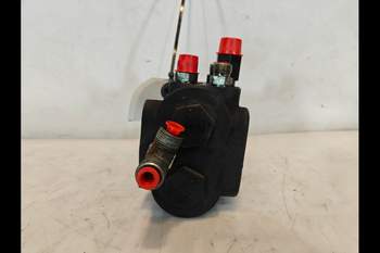 salg af John Deere 8370R  Brake system