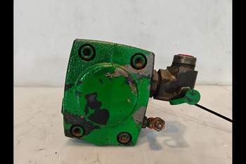 salg af John Deere 8370R  Hydraulic Pump