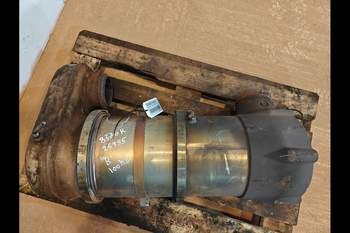 salg af John Deere 8370R  Exhaust system catalyst