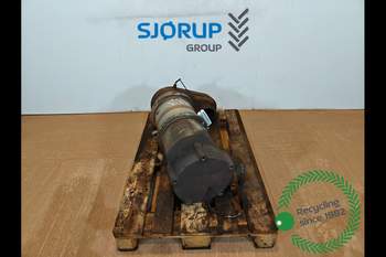 John Deere 8370R  Exhaust system catalyst