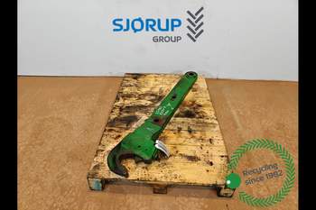 John Deere 8370R LEFT Liftarm