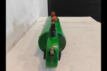 salg af John Deere 8370R RIGHT Lift Cylinder