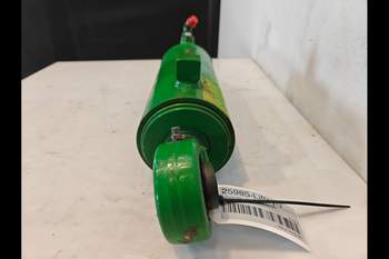salg af John Deere 8370R LEFT Lift Cylinder