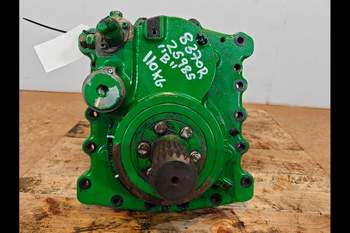 salg af John Deere 8370R PTO