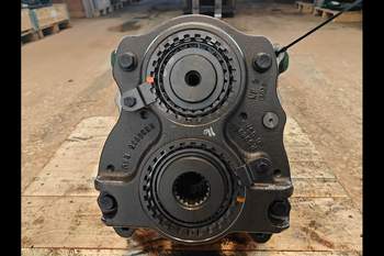 salg af John Deere 8370R PTO