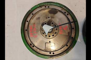 salg af John Deere 8370R  Flywheel