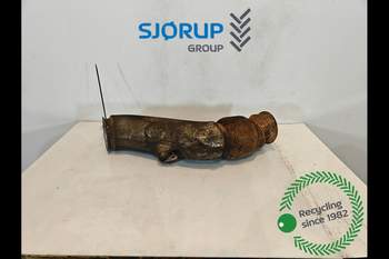 John Deere 8370R  Exhaust System