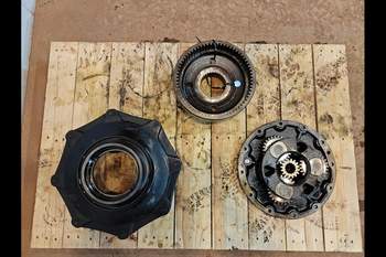 salg af New Holland T7060 RIGHT Front axle final drive