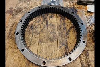 salg af New Holland T7060 RIGHT Rear axle planetary gear