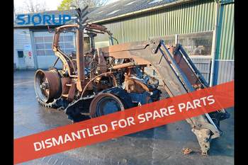 salg af New Holland T7060 traktor