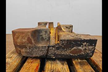 salg af New Holland B115C Weights