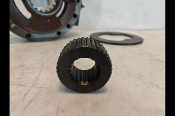 salg af New Holland B115C RIGHT Rear axle house