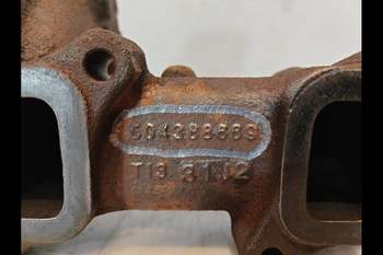 salg af New Holland B115C Manifold