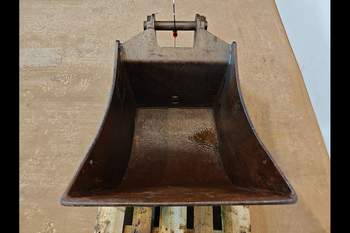 salg af New Holland B115C Equipment