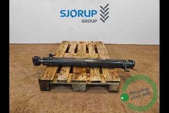 New Holland B115C Hydraulic Cylinder New Holland B115C Hydraulic Cylinder