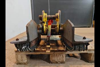 salg af New Holland B115C  Stabilizer