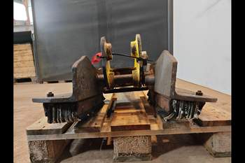 salg af New Holland B115C  Stabilizer