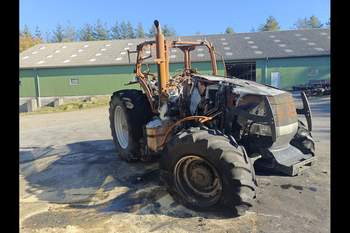 salg af Case Puma 185 tractor