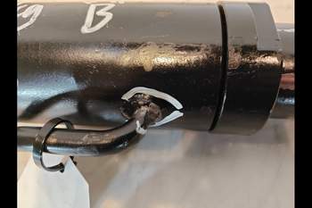 salg af Case Puma 185 Hydraulic Cylinder