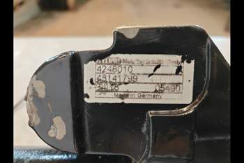 salg af Case Puma 185 Hydraulic Cylinder