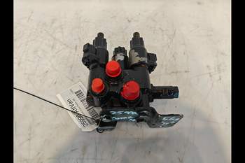 salg af Case Puma 185  Suspension control valve