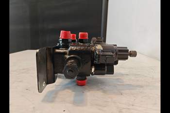 salg af Case Puma 185  Suspension control valve