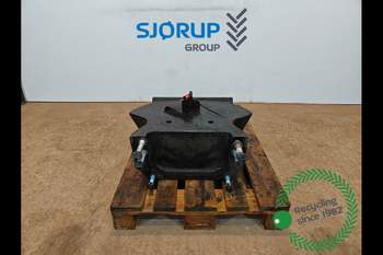 Case Puma 185  Weight