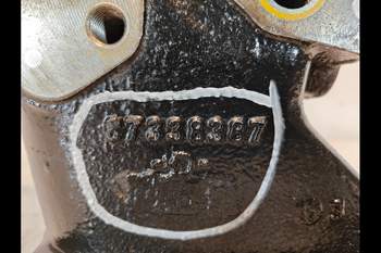 salg af Case Puma 185  Hydraulic Valve support