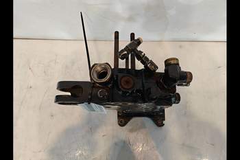 salg af Case Puma 185  Hydraulic Valve support