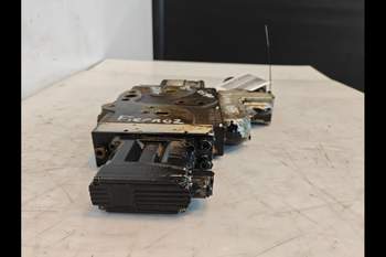 salg af Case Puma 185 Remote control valve