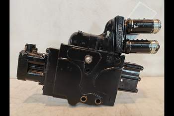 salg af Case Puma 185 Remote control valve