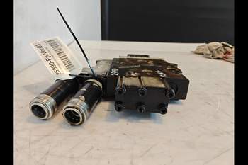 salg af Case Puma 185 Remote control valve