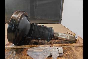 salg af Case Puma 185 RIGHT Rear Half Axle