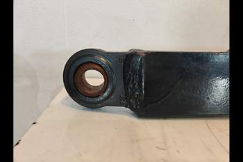 salg af Case Puma 185 RIGHT Liftarm