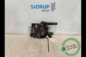 Case Puma 185  Hydraulic lift valve