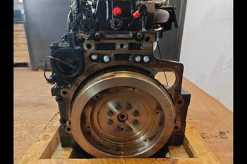 salg af Case Puma 185  Engine