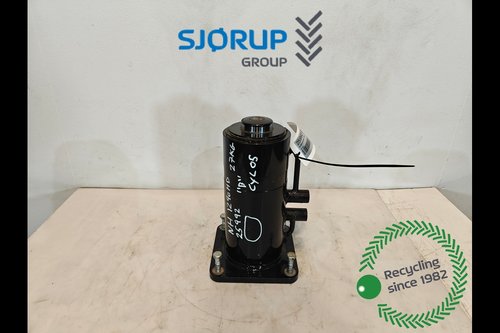 salg af Ballecylinder New Holland 1290