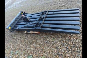 salg af Ballelåge New Holland 1290 Øverst