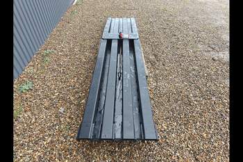 salg af Ballelåge New Holland 1290 Venstre